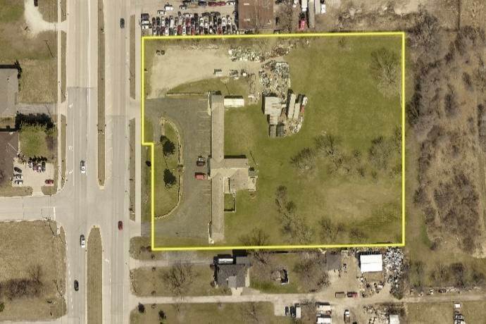 Commercial / Industrial for Sale at 8060 S 27th Street Oak Creek, Wisconsin 53154 United States