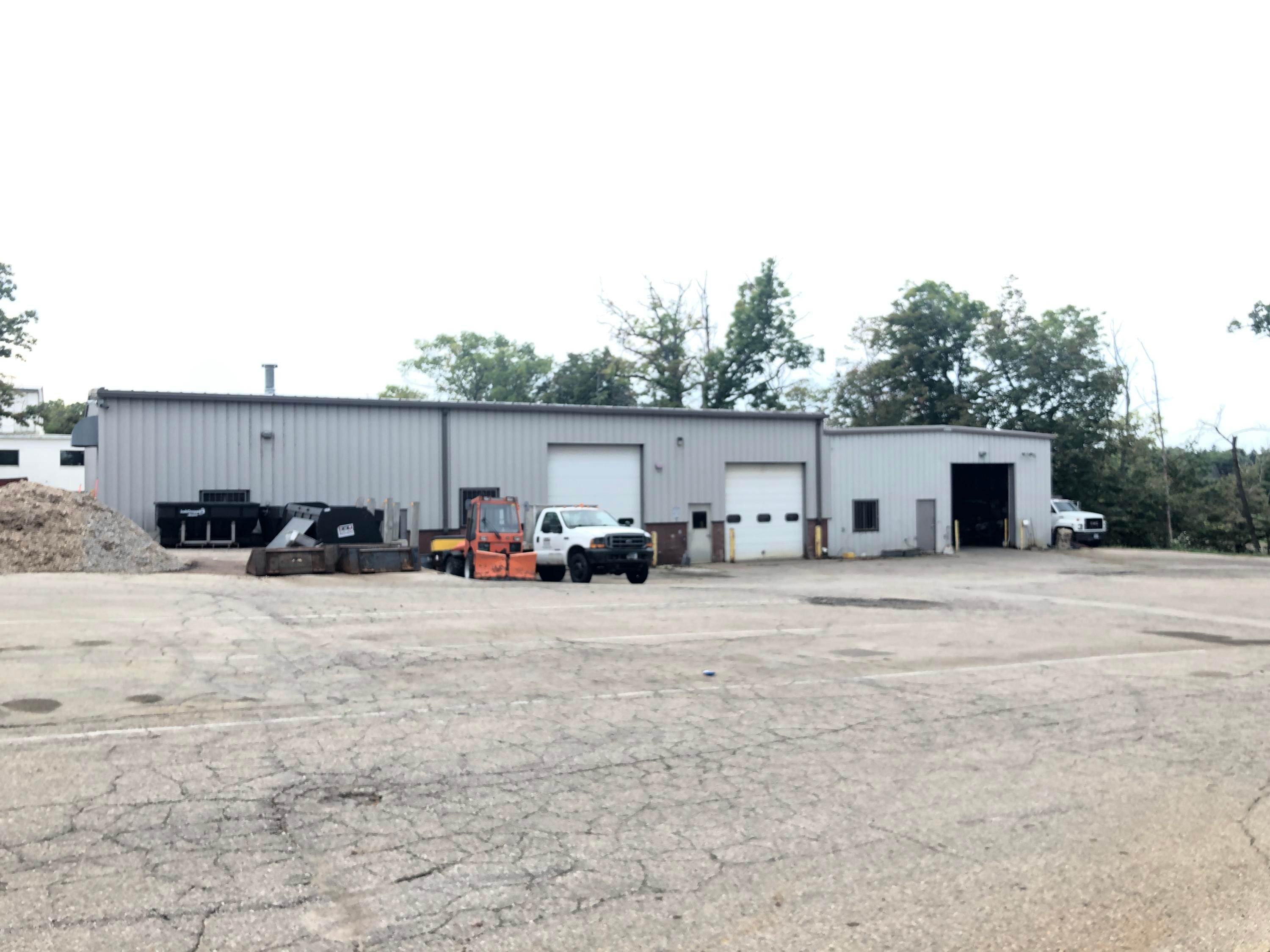 Commercial / Industrial for Sale at 4950 Memco Lane Caledonia, Wisconsin 53404 United States